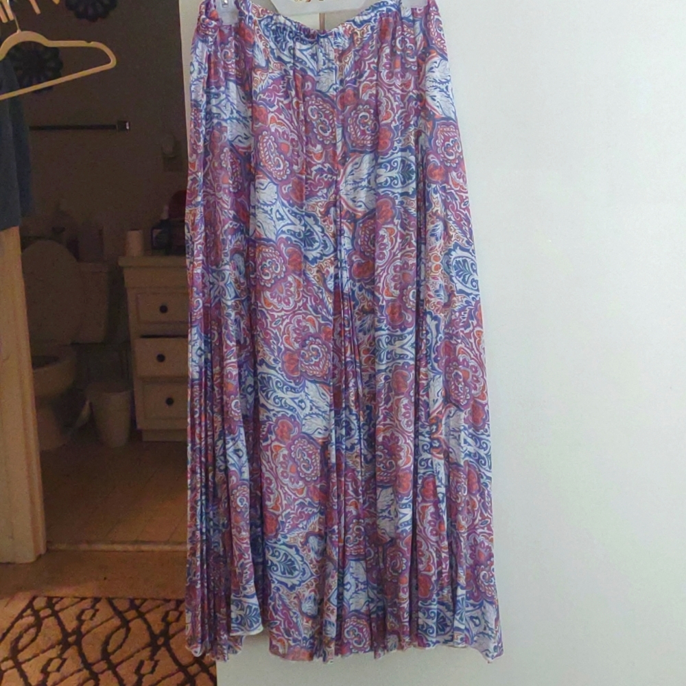 New Directions size XL only wore twice